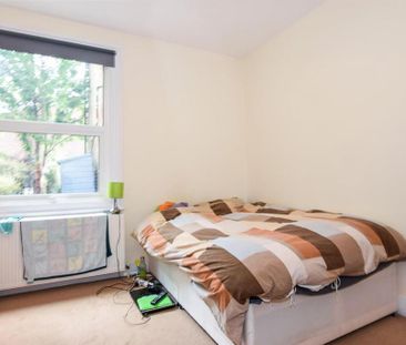 2 bedroom maisonette to rent - Photo 4