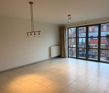 TE HUUR: Ruim appartement met 2 slaapkamers te Heusden-Zolder! - Photo 3
