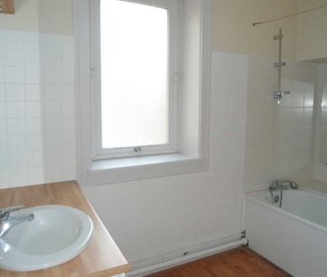 Location Appartement 3 pièces 78m² COGNAC 16100 - Photo 6