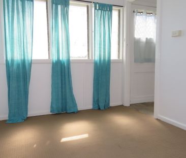 CBD LOCATION! - Photo 3