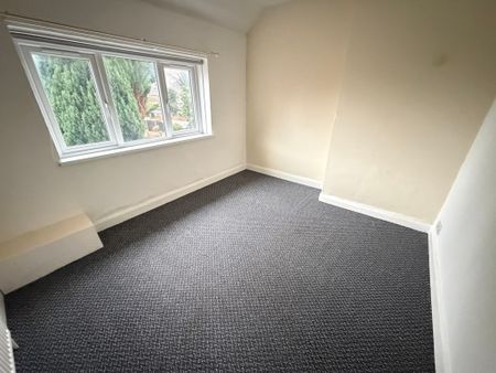 Roberts Road, Wednesbury, Sandwell - Photo 2