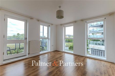 2 bedroom apartment to rent - Photo 2