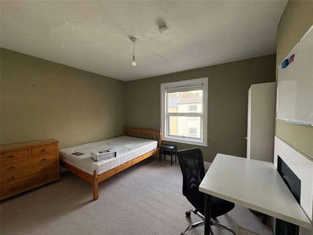 Victoria Road, Exeter, EX4 - Photo 3