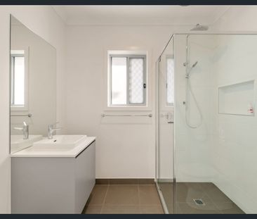 Brand New Family Home in the Heart of Brookhaven Estate - Photo 5