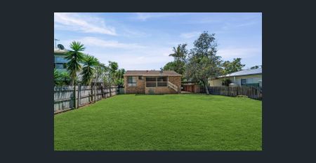 PEACEFUL & CONVENIENT LOCATION - Photo 2