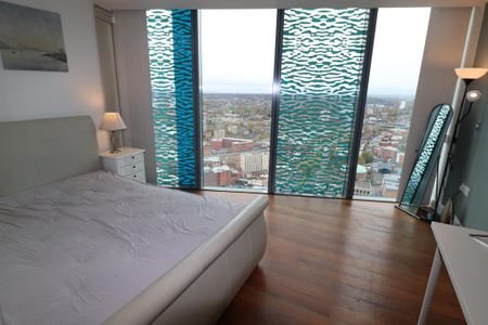 3 bedroom apartment to rent - Photo 4