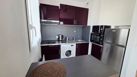 Location Appartement 2 pièces 40m² ORLEANS 45000 - Photo 5