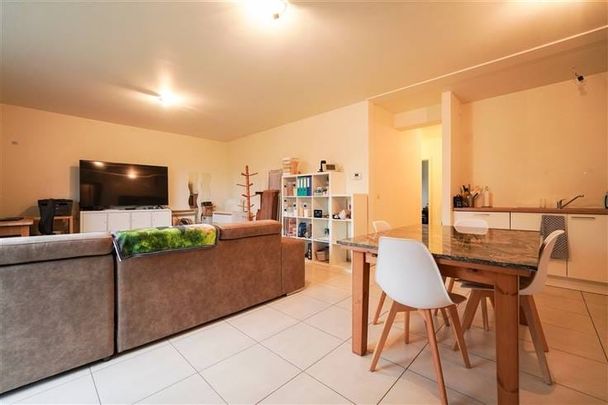 Appartement te huur - Foto 1