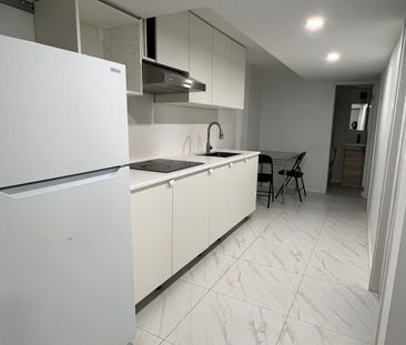 For Lease - 201 Enchanted Hills Crescent Unit# Apartment B, Toronto... - Photo 1