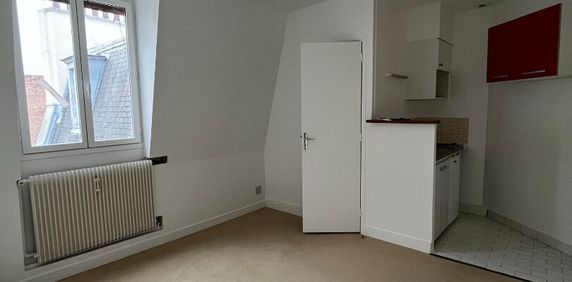 Appartement Paris 1 pièce(s) 18.79 m2 VIDE - Photo 2