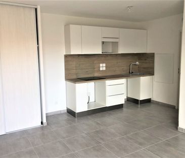 Location Appartement 3 pièces 58m² MARSEILLE 13ème - Photo 6