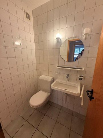 Schöne Wohnung nahe Dorfzentrum - Photo 3