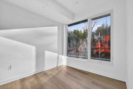 For Lease - 333 Sunseeker Avenue Unit# 201, Innisfil, Ontario - Photo 5