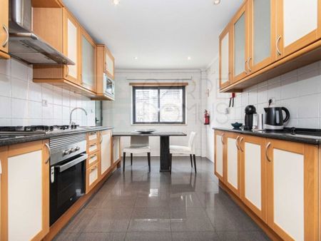 Luxury Flat for rent in Parque das Nações, Portugal - Photo 3