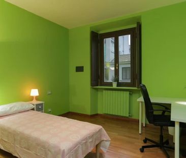 Via Giuseppe Broggi, Milan, Lombardy 20129 - Photo 2