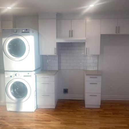 5 1/2 RENOVE - 3E ETAGE D'UNE 4-PLEX - MARS 2026 - Photo 4