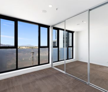 10th floor living in the heart of Gungahlin - Photo 4