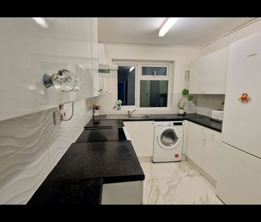 Room in a Shared Flat, South Island Place, SW9 - Photo 2