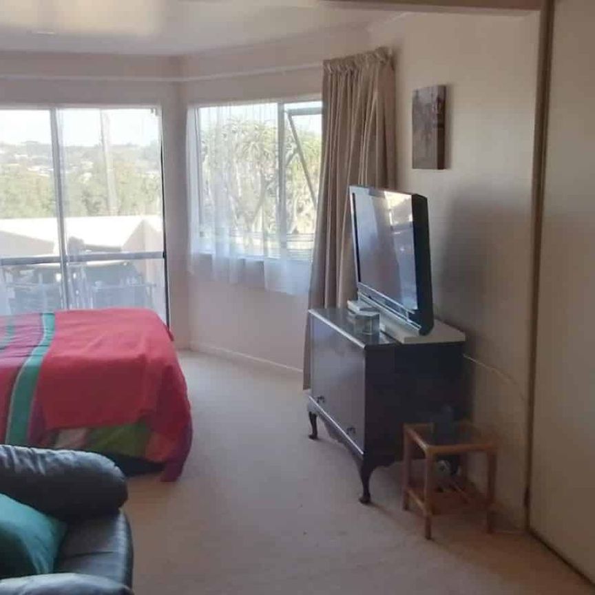 Stanmore Bay fully furnished - Photo 1