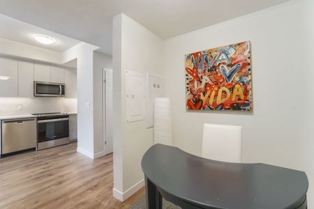 For Lease - 60 Frederick Street Unit# 811, Kitchener, Ontario - Photo 2