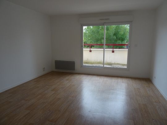 Location Appartement 4 pièces 67m² DOL DE BRETAGNE 35120 - Photo 1