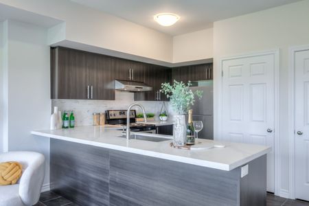 For Lease - 13 Eaton Park Lane Unit# 16, Toronto, Ontario - Photo 3