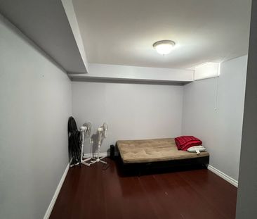 For Lease - 5884 Chorley Place Unit# Bsmt, Mississauga, Ontario - Photo 6