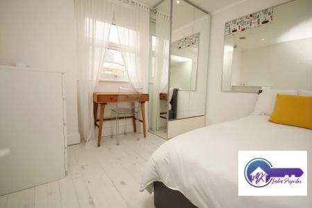 1 Bedroom Room in Flat Share To Rent - Photo 4
