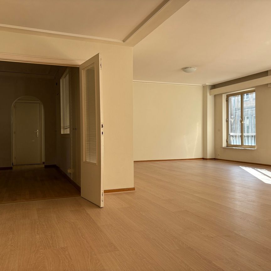 Appartement te huur - Foto 1