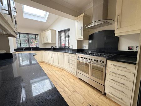 3 bedroom property to rent - Photo 5