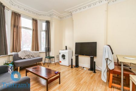 5 bed End Terraced House for Rent - Photo 2