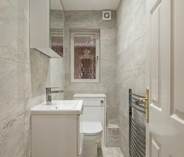 4 bedroom townhouse to rent - Photo 4