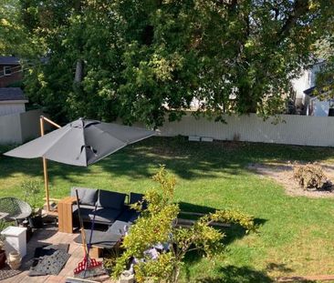 5 1/2 ( 2ieme étage), st-constant , grand terrain - Photo 3