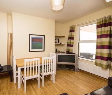 Room 5, 56 Delhi Street, Belfast, AL - Photo 5