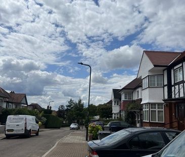 Room in a Shared House, Grendon Gardens, HA9 - Photo 1