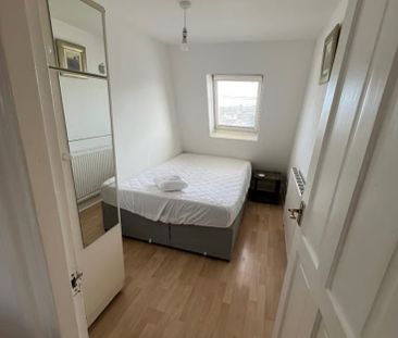 2 Bed Flat, Colney Hatch Lane, N10 - Photo 4