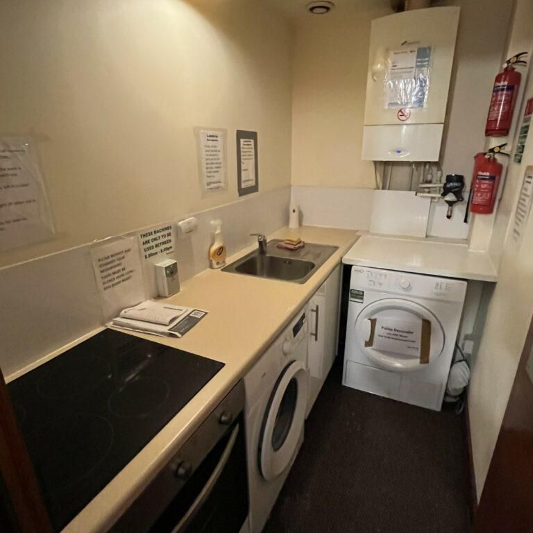 1 bedroom property to rent - Photo 1