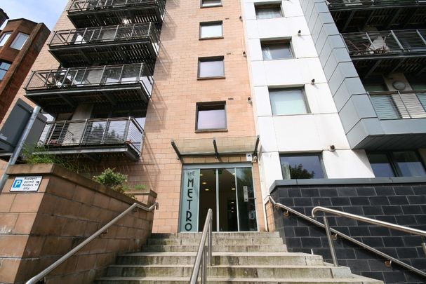 Rose Street, 2 Bedroom Furnished Apartment, Garnethill – Available 20/11/2024 - Photo 1