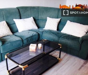 granada, Andalusia 18014 - Photo 1