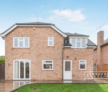 Detached House to rent - Glendale, Swanley, BR8 - Photo 3
