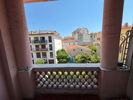 Location Appartement 3 pièces 61m² NICE 06000 - Photo 4