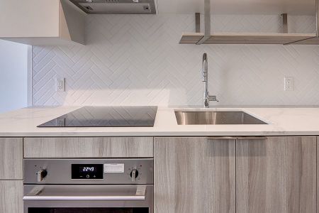 For Lease - 15 Holmes Avenue Unit# 806, Toronto, Ontario - Photo 2