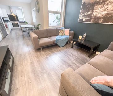 5 bedroom terraced house to rent - Photo 1