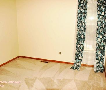 886 Lee Ridge Road - Photo 5