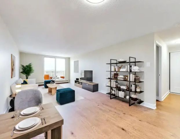 Bradley Court I/II | 1585/1595 Ernest Avenue, London - Photo 1