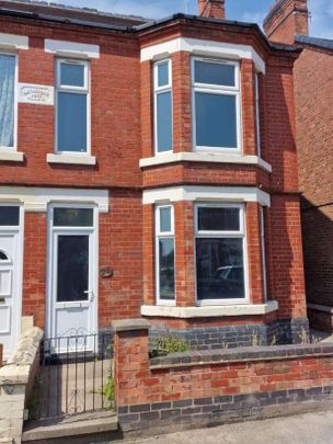 Buxton Avenue, Crewe, CW1 - Photo 1