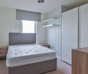 2 bedroom flat to rent - Photo 6