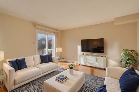 For Lease - 174 Roxanne Crescent, Toronto, Ontario - Photo 2