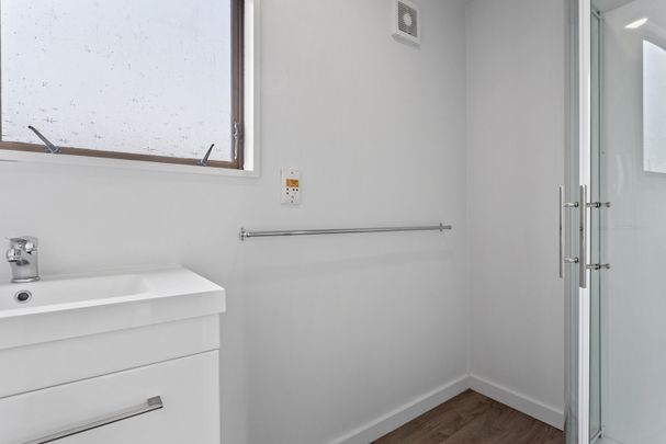 Four Bedroom Family Home - Photo 1