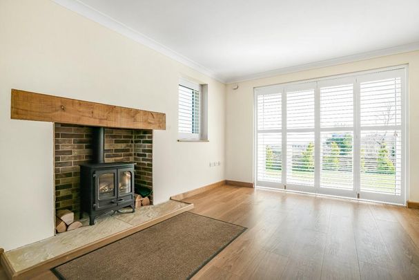 2 bedroom detached house to rent - Photo 1